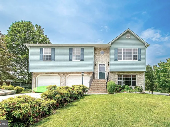 75 Westminster Dr, Front Royal, VA 22630