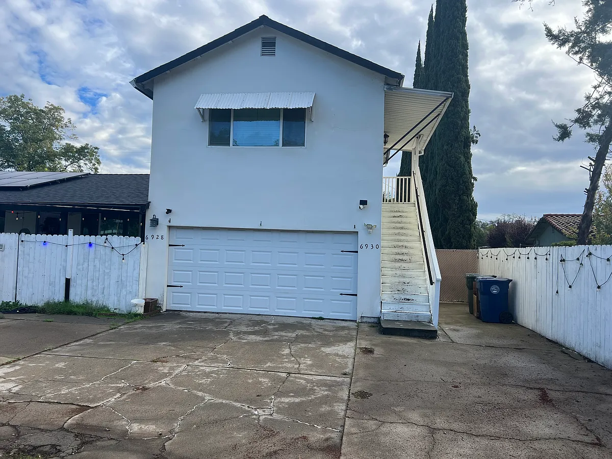 Building Photo - 6930 Mariposa Ave #6930