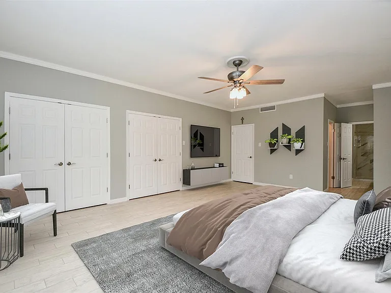 382 Wilcrest Dr — Photo 18