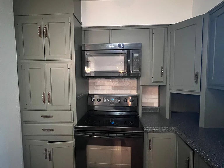 1535 Adams Ave — Photo 15