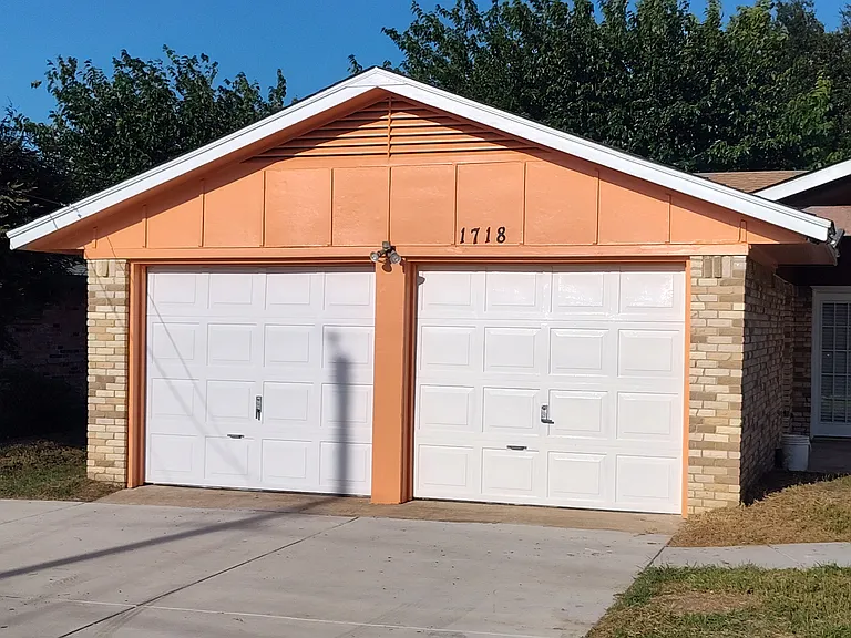 1718 N Santa Clara Ct — Photo 14
