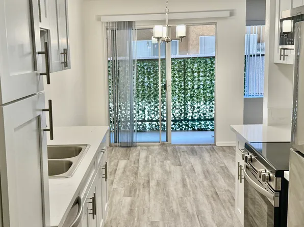 The Dracena Apts, 2035 Dracena Dr #5b789c48b, Los Angeles, CA 90027