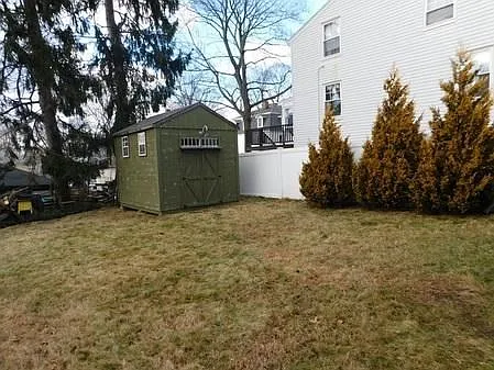 16 Hobbs Rd #1 — Photo 21