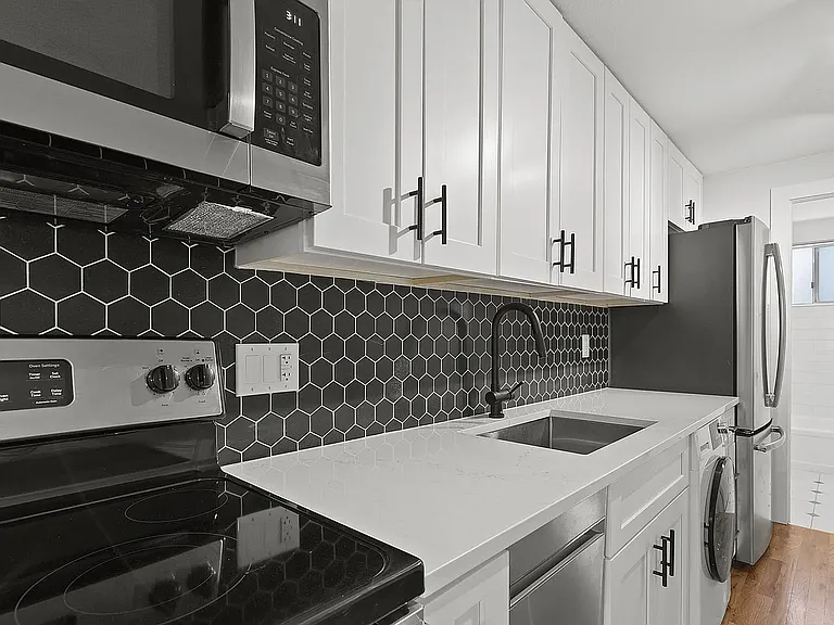 Franklin Flats — Photo 9