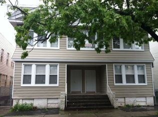 138 Goodwin Ave, Newark, NJ 07112