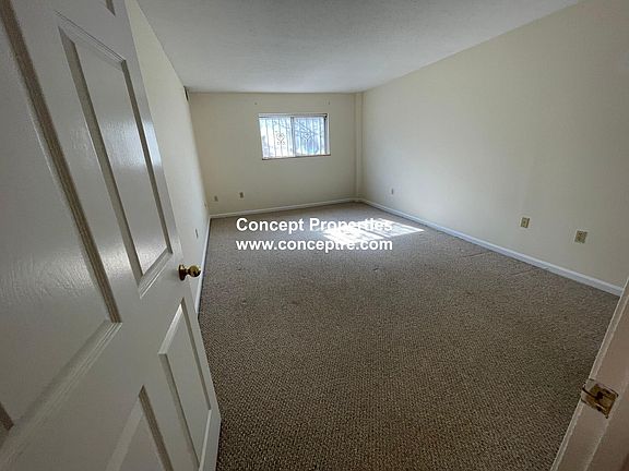 5th image of 360 Franklin St #503
