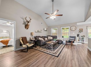 873 Lutz Ln, Clarksville, TN