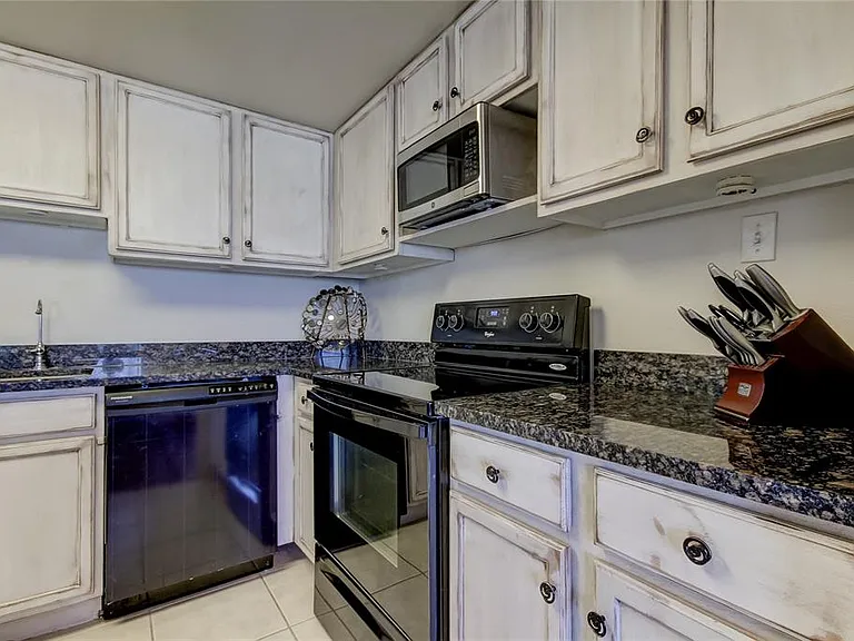 880 Mandalay Ave #S601 — Photo 8