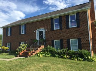 6821 Everett Rd, Forest, VA 24551