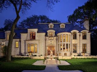 1955 Telegraph Rd, Lake Forest, IL 60045