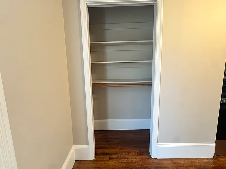 162 Main St #3 — Photo 16