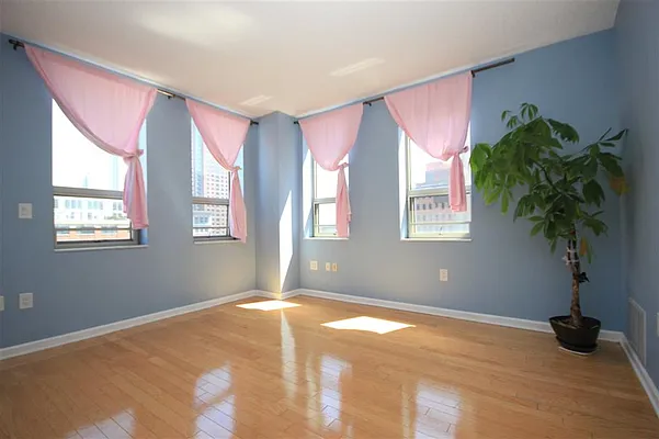 Sold by RE/MAX Gold Coast Realty | media 8