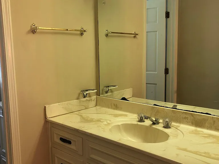 1041 Phillips Hill Rd — Photo 17