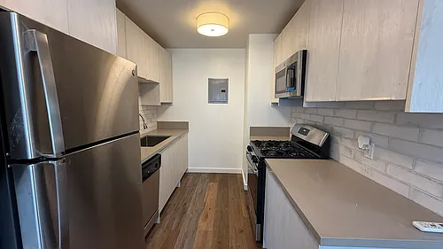 1156 N Madison Ave #7 Photo 1 1156 N Madison Ave #7 Photo 1