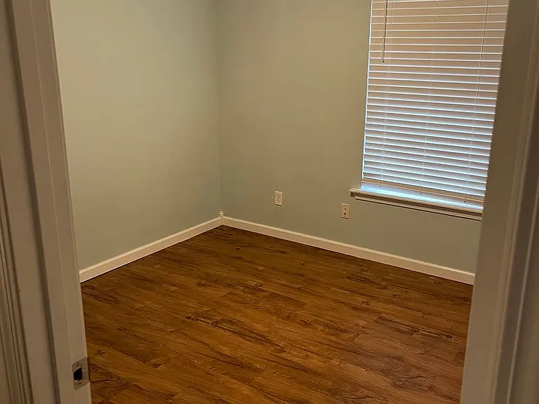 1123 Stonecrest Dr — Photo 16