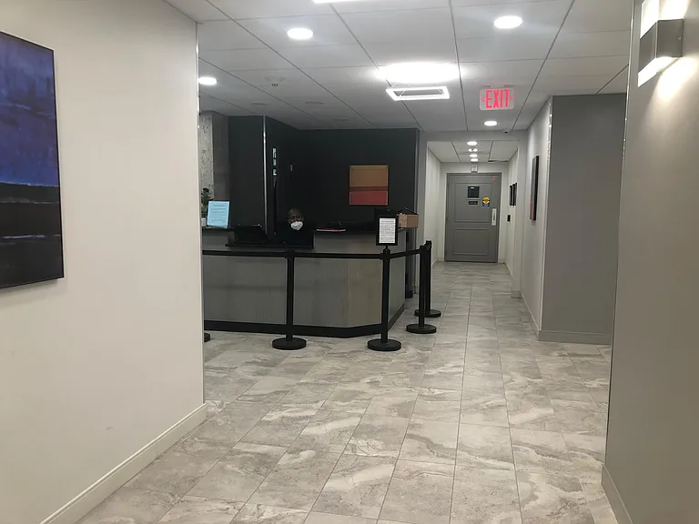 100 York St #3-M — Photo 20