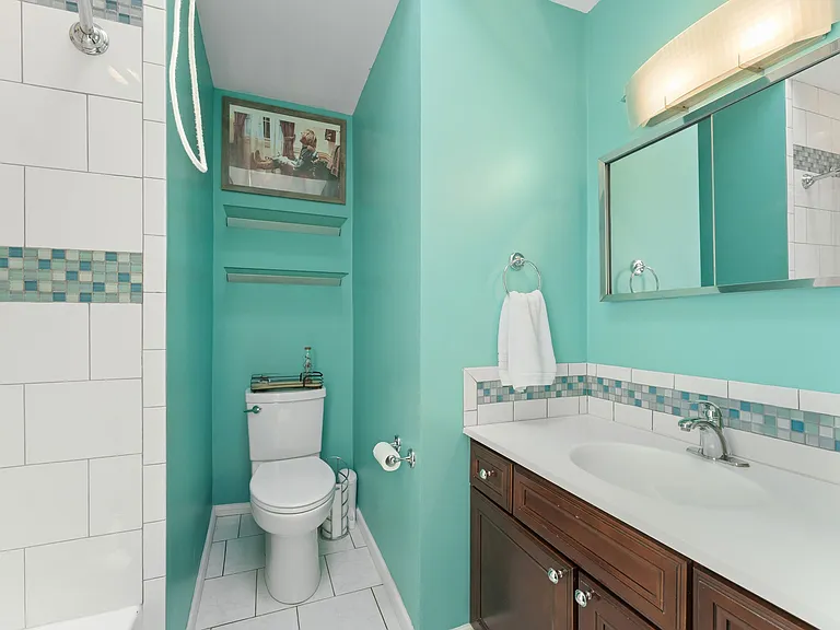 5969 Jannette St — Photo 19