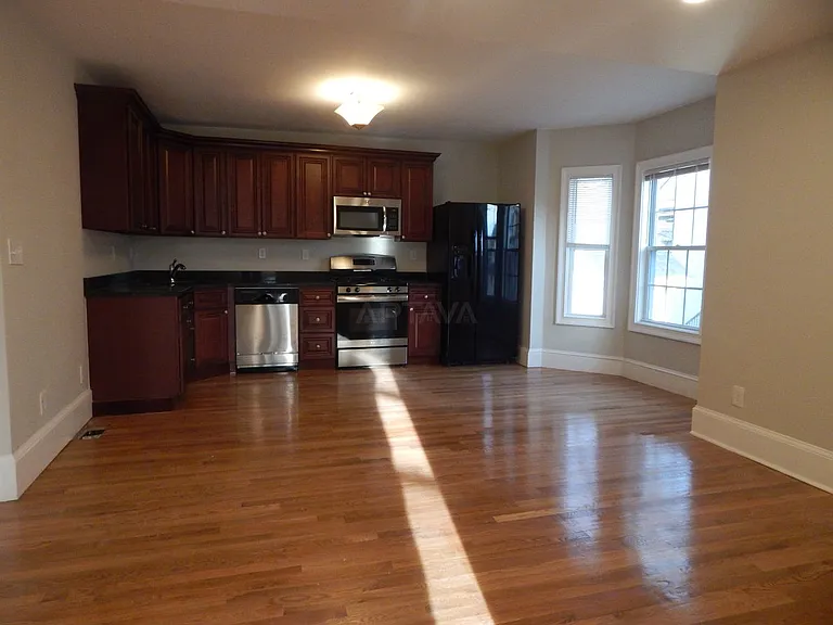 11 Park Ave #2F — Photo 16