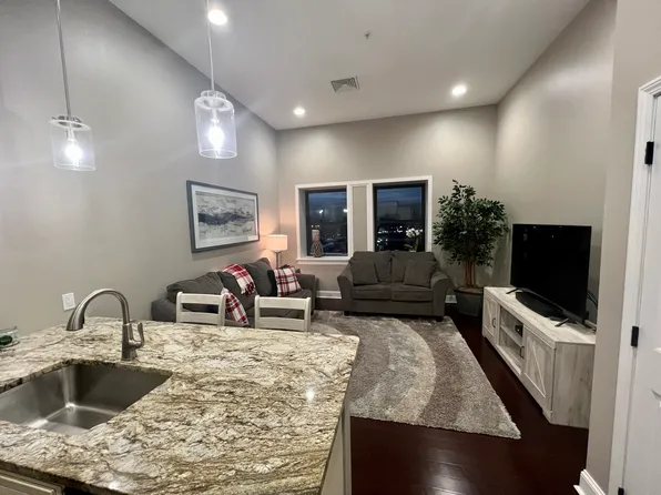 108 N Washington Ave APT 1202, Scranton, PA 18503