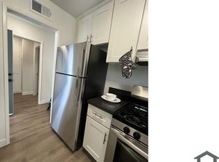8322 Variel Ave APT 2, Canoga Park, CA 91304