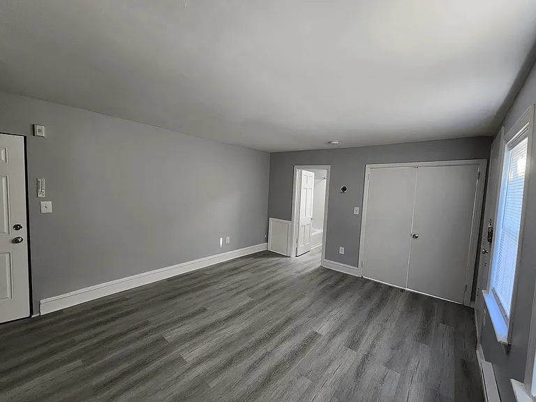 824 N West St — Photo 6