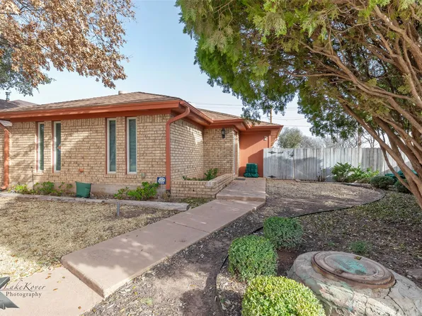 2 Surrey Sq, Abilene, TX 79606