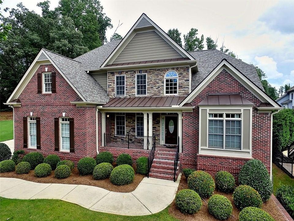 1st image of 302 Stillwater Cv