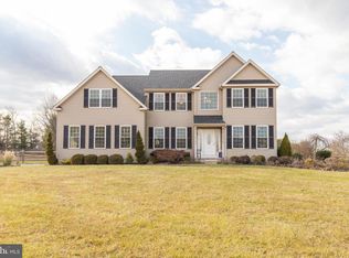 1 Helen Lois Ct, Pilesgrove, NJ 08098