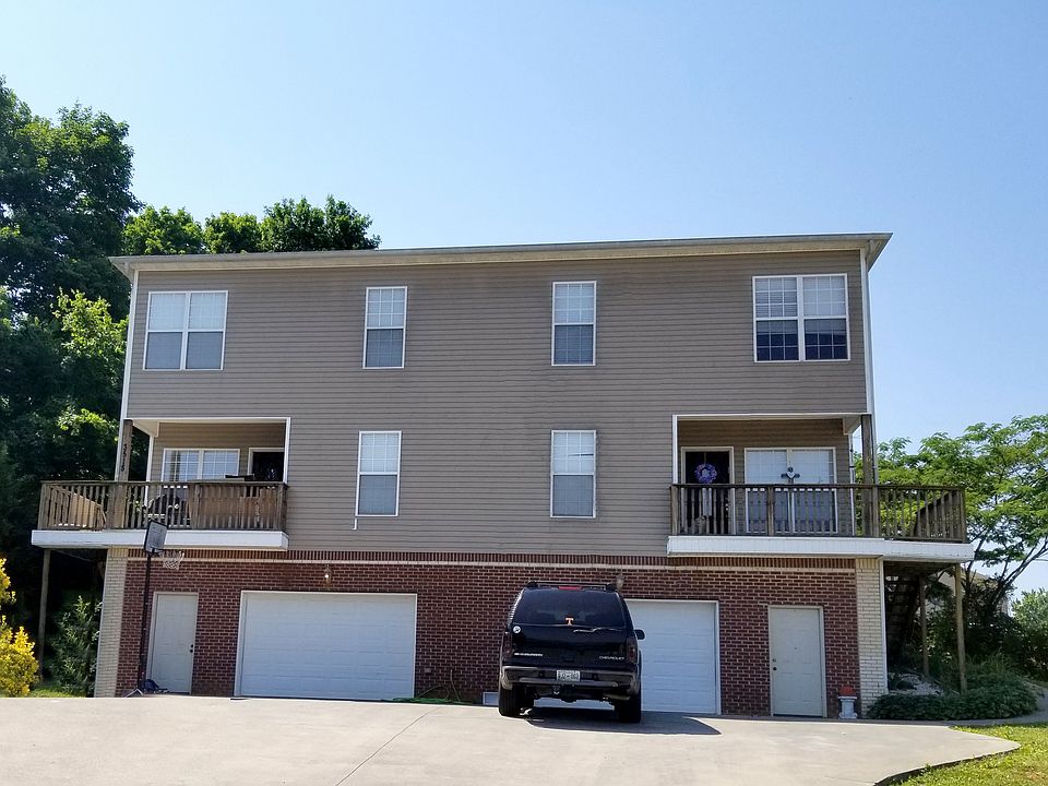 1st image of 3516 Walnut Grove Ln NE