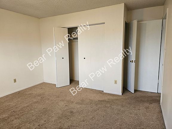 3rd image of 503 Shoshoni St APT B