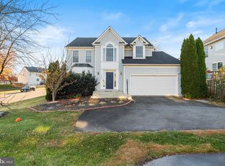 42963 Tara Ct, Ashburn, VA 20147