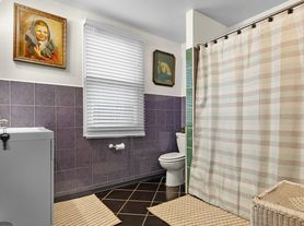 2153 Haworth St, Philadelphia, PA