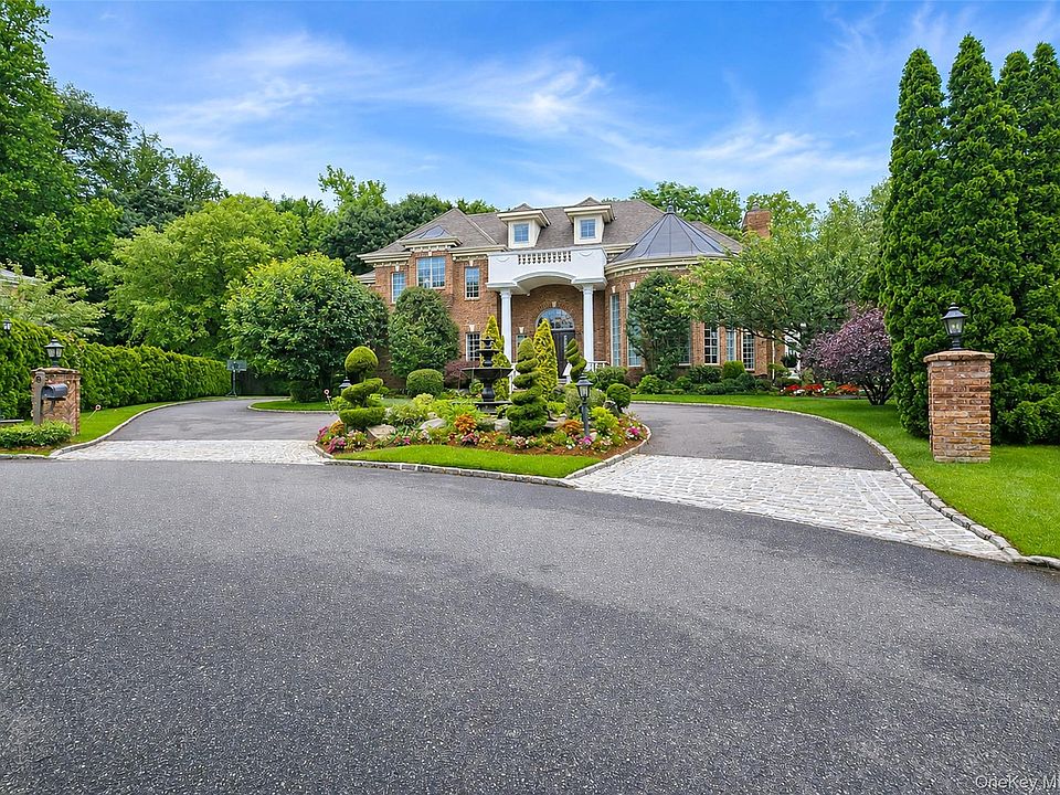 1st image of 6 Boxwood Way