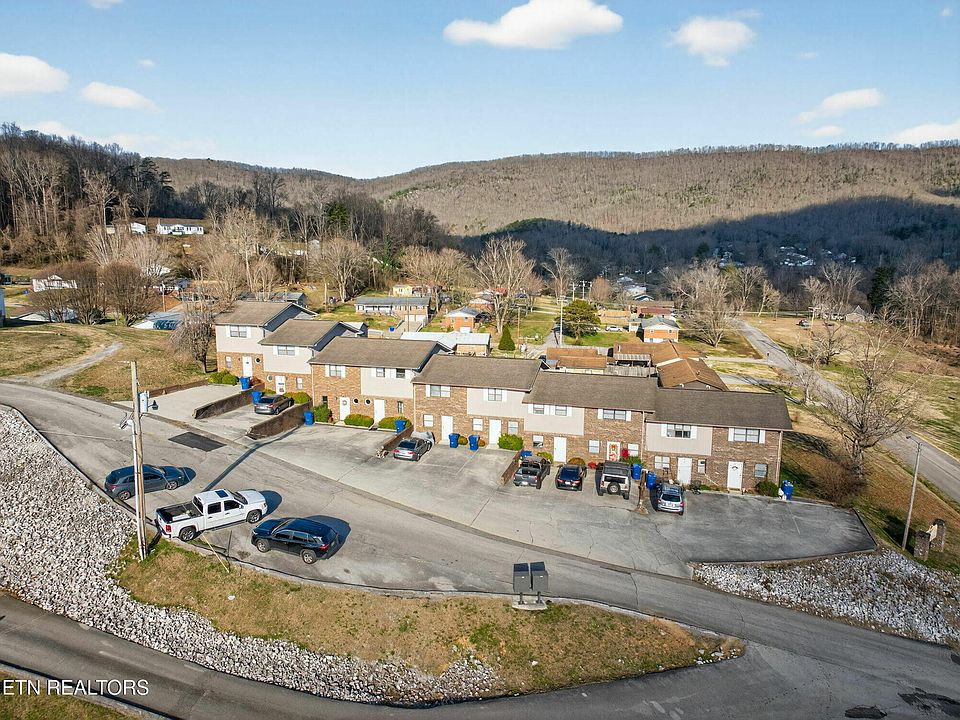 1st image of 147 Waddell Cir