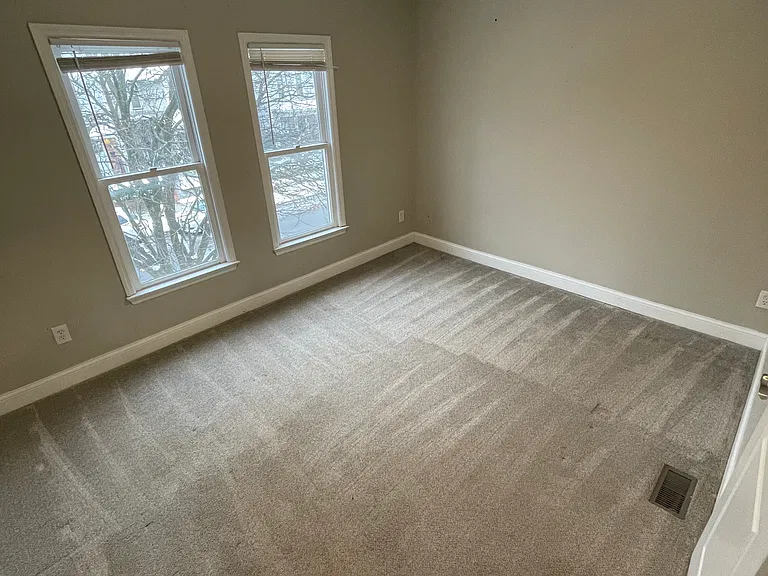 1105 Michigan Ave — Photo 13