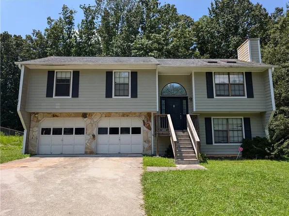 831 Donner Ct, Douglasville, GA 30134