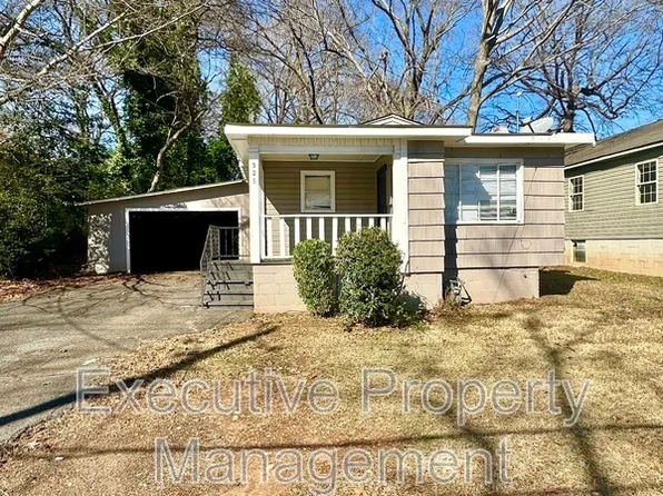 925 Woodward Rd, Midfield, AL 35228