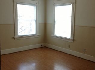 715 18th St APT 01, Sacramento, CA 95811