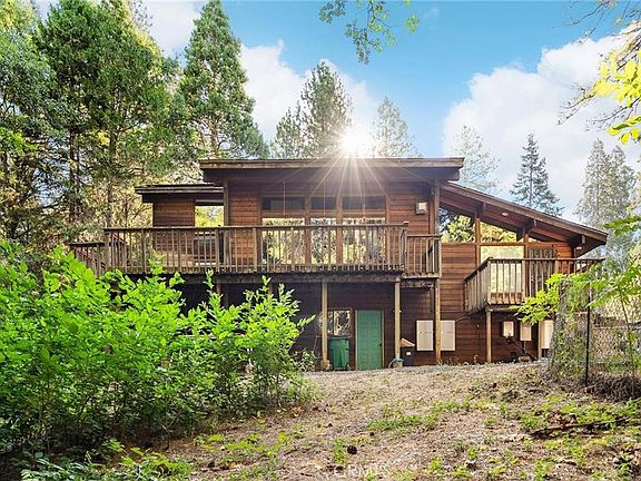 2nd image of 14969 Centerville Rd