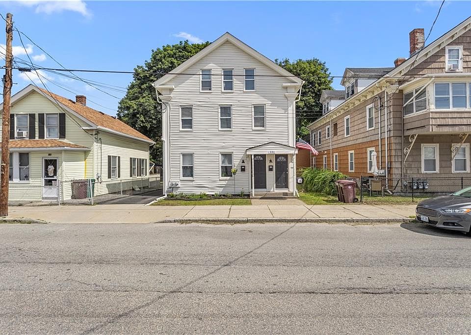 1st image of 551 Pond St