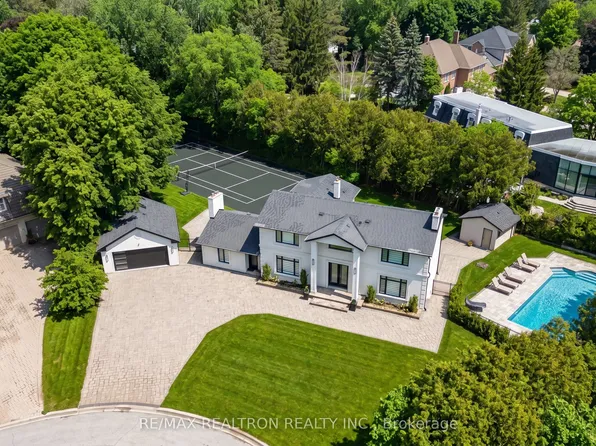 3 Rosea Ct, Markham, ON L3T 2V3