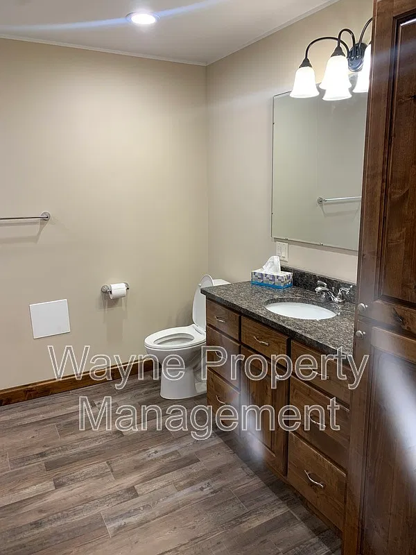 2 bed, 1.0 bath, 1045 sqft, $850 — Photo 3
