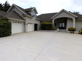 900 Buck Island Dr, Guntersville, AL 35976