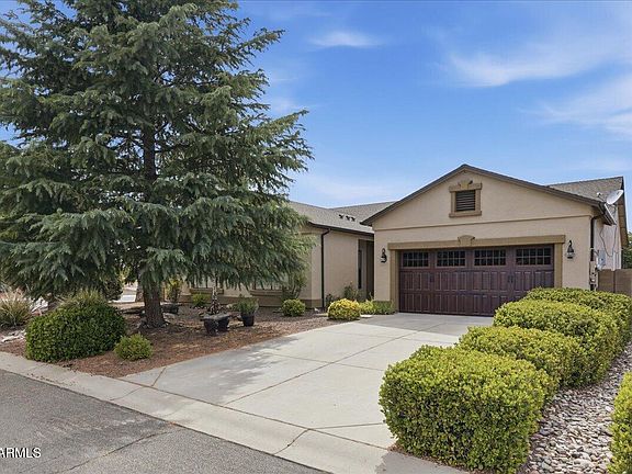 3rd image of 7914 N AUTUMN SAGE Street
