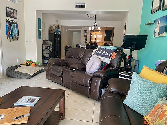 Open concept floorplan