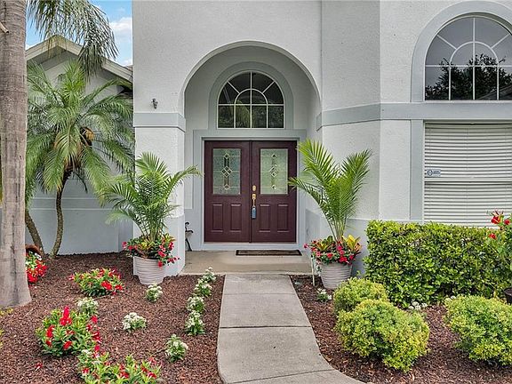 4th image of 4230 Flora Vista Dr
