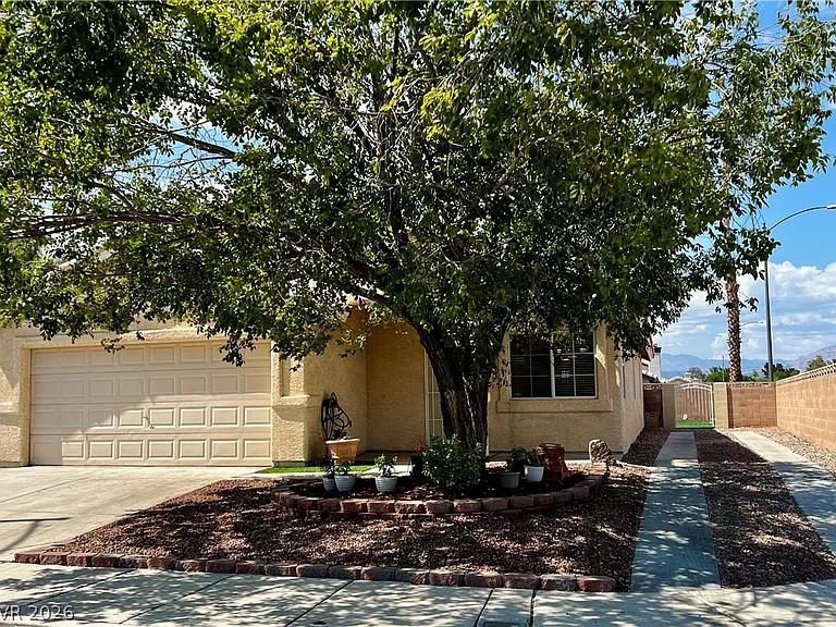 7100 Village Shore Ct — Photo 2