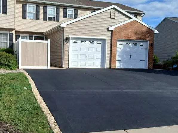 123 Lighthouse Dr, Jonestown, PA 17038