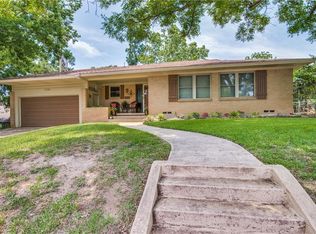 1105 W Belden St, Sherman, TX 75092