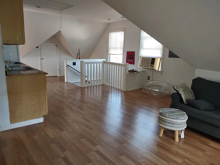 26 N Oak Ave #3 — Photo 12